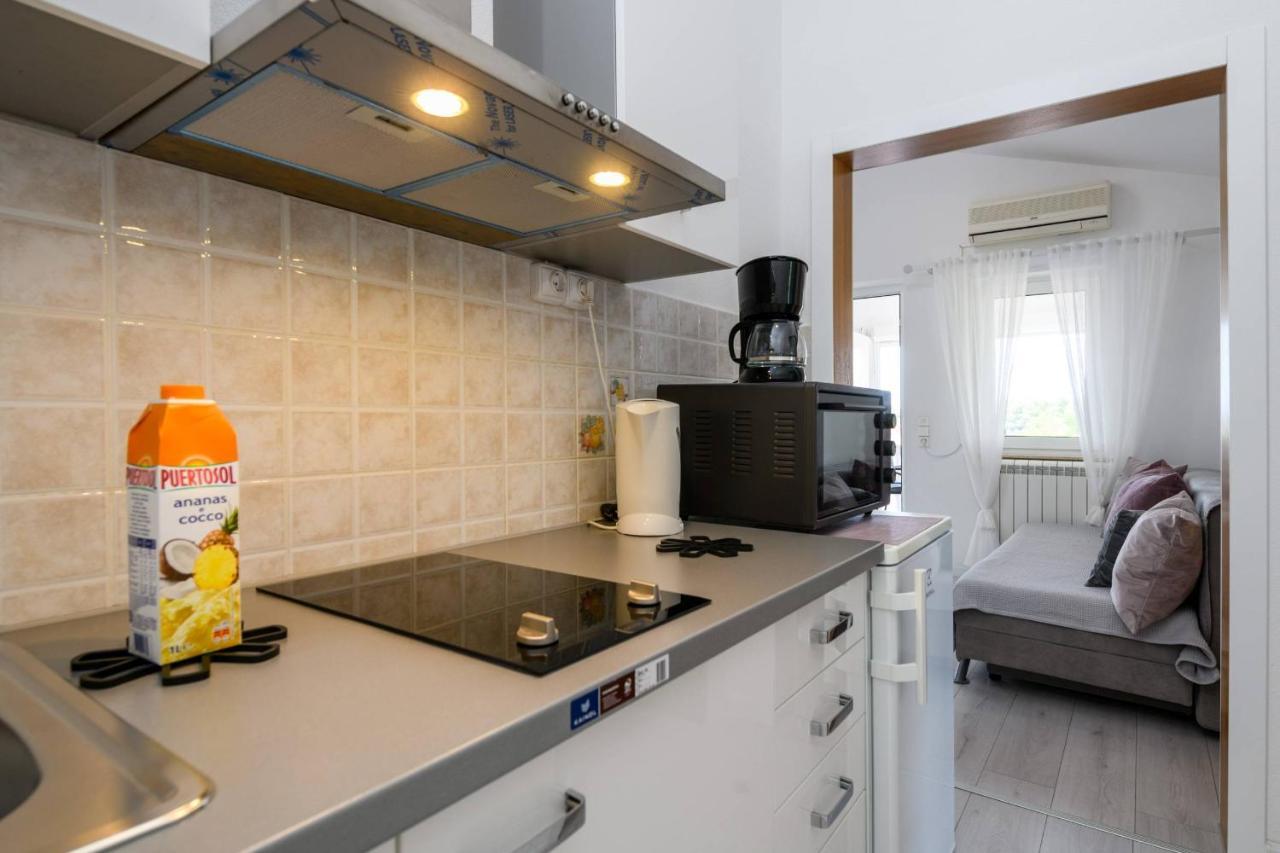 Apartments Somi Poreč Exterior foto