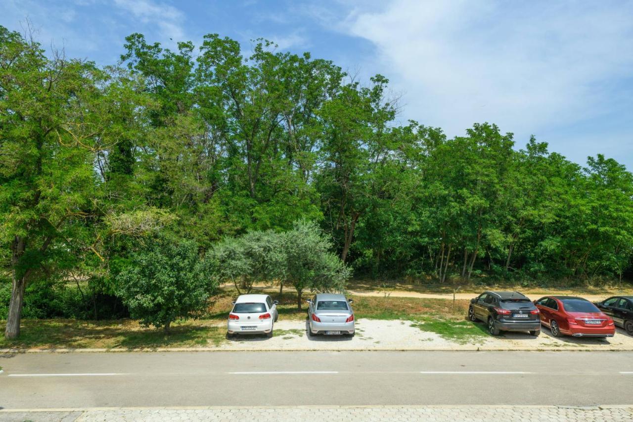 Apartments Somi Poreč Exterior foto